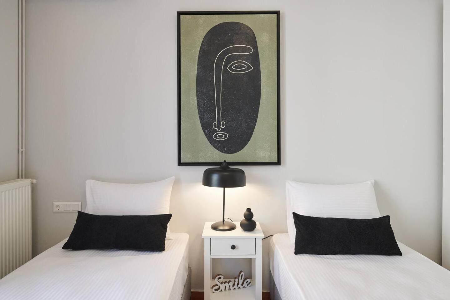 Ma Maison Acropolis Mansion: Penthouse With Rooftop Garden Near Acropolis Apartment Athens