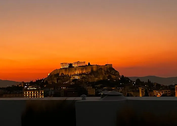 Ma Maison Acropolis Mansion, Penthouse Suite No7 With Exclusive Roof Garden, Ultra High Speed Internet 500 Mbps, 500 Meters From Acropolis